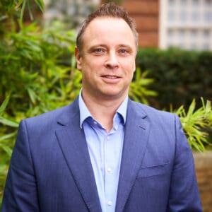 Jason Spencer，ICTS 欧洲系统公司商务总监